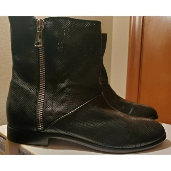 Casadei Black Leather Mesh Look 2 Style Ankle Boot, Sz 40 / IT 10 / US 9.5 - Picture 4 of 12